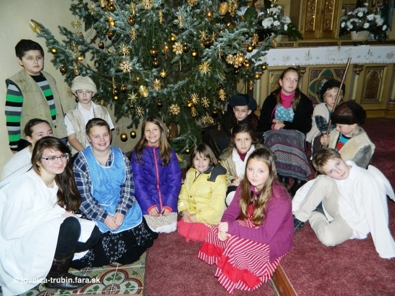 farnost-lovcica-trubin-jaslickova2013-001