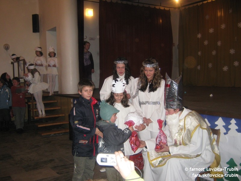 farnost-lovcica-trubin-mikulas-2010-04