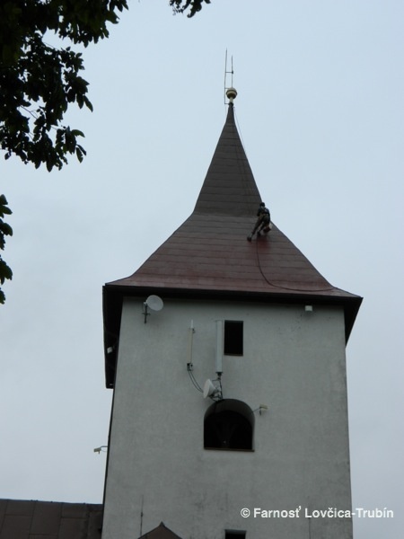 farnost-lovcica-trubin-oprava-veze-kostola-2014-028