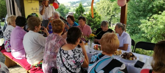 Fotky z farských hodov – agapé